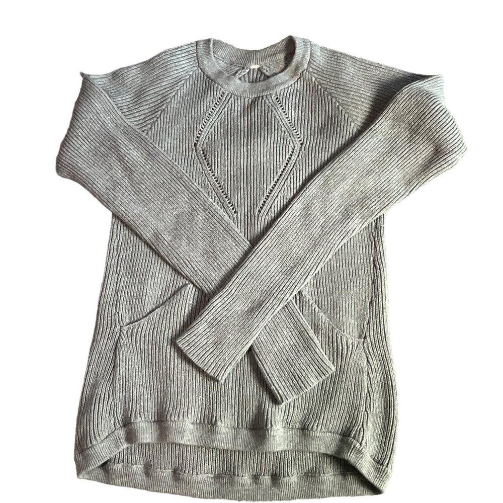 LuluLemon Womens Gray Long-Sleeve Knit Sweater With Pockets and thumb hole No Si